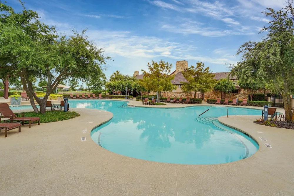 9905 Teakwood Avenue Denton, TX 76207