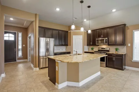 24103 Kingdom Isle Lane