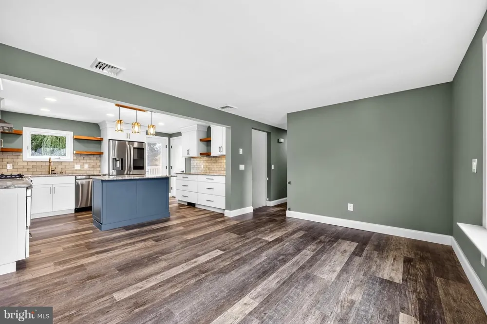 510 POPLAR STREET Bally, PA 19503