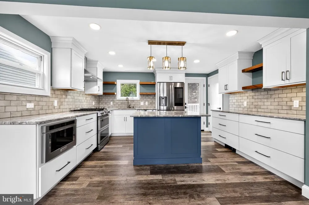 510 POPLAR STREET Bally, PA 19503