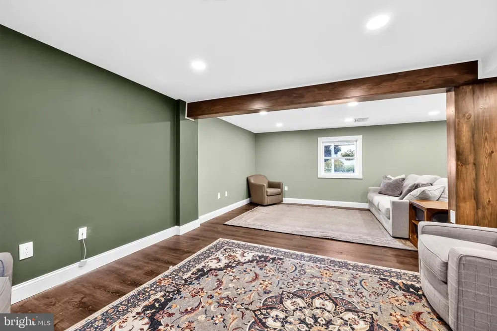510 POPLAR STREET Bally, PA 19503