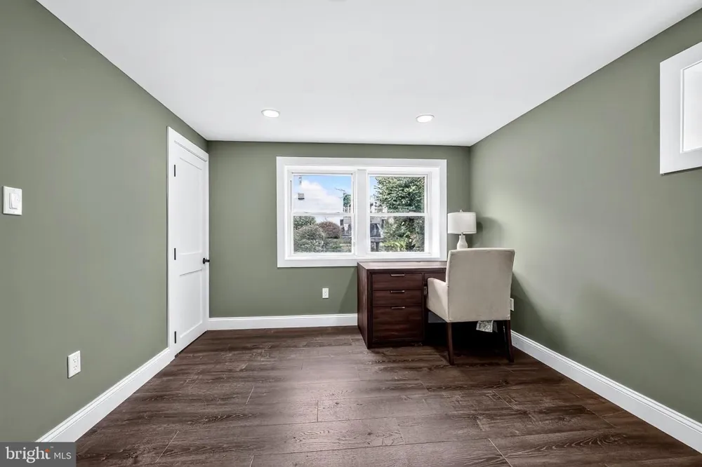 510 POPLAR STREET Bally, PA 19503