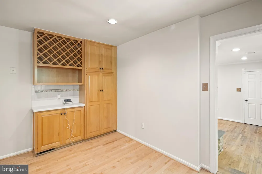 2207 WITTINGTON BOULEVARD Alexandria, VA 22308