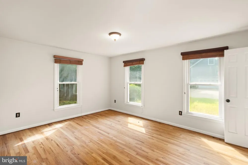 2207 WITTINGTON BOULEVARD Alexandria, VA 22308