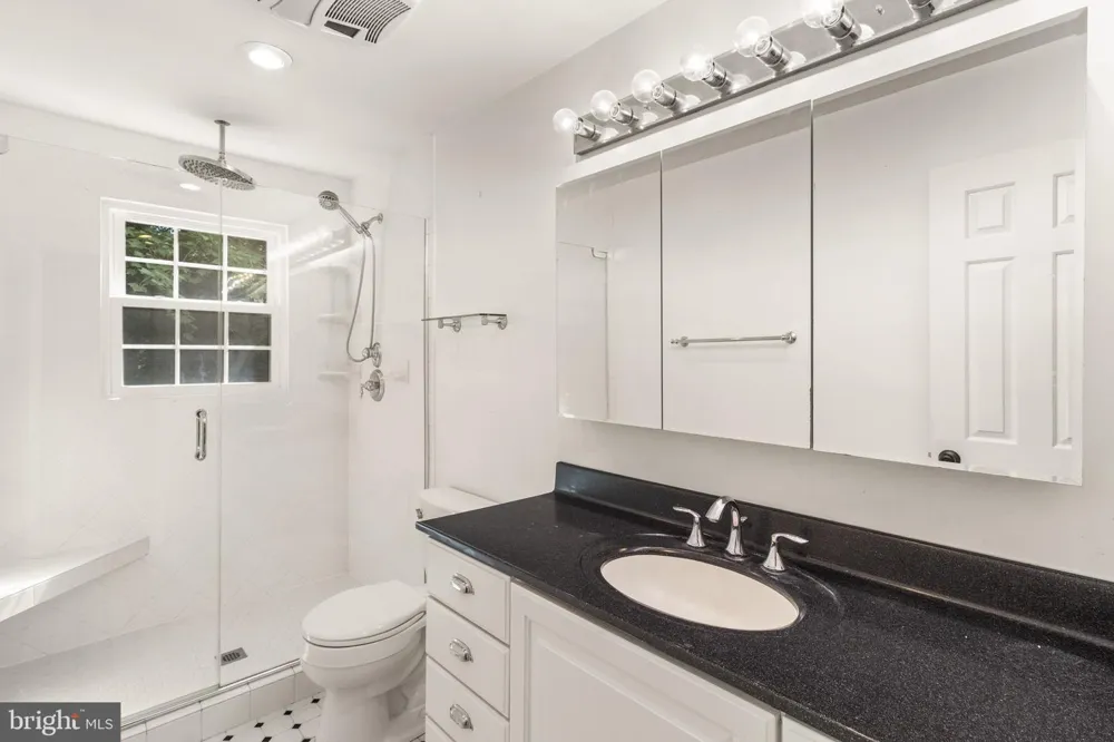 2207 WITTINGTON BOULEVARD Alexandria, VA 22308