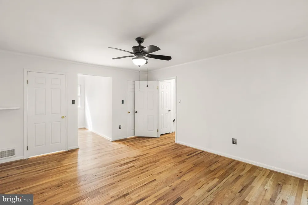 2207 WITTINGTON BOULEVARD Alexandria, VA 22308