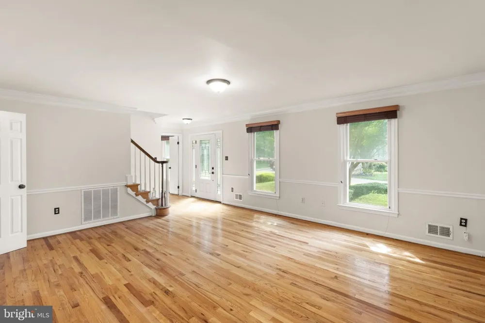 2207 WITTINGTON BOULEVARD Alexandria, VA 22308
