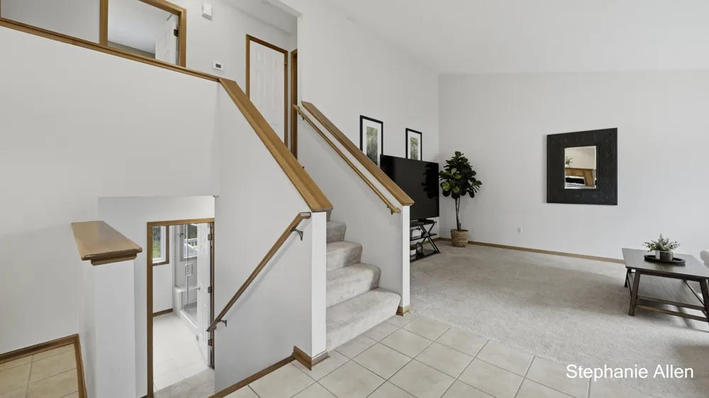 663 Ridgefield Drive Coopersville, MI 49404