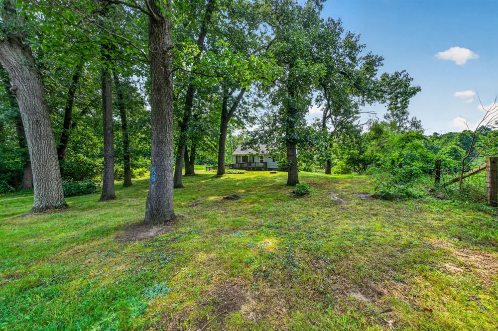 3086 Detroit Road Niles, MI 49120