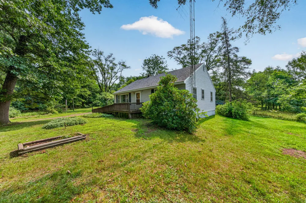 3086 Detroit Road Niles, MI 49120