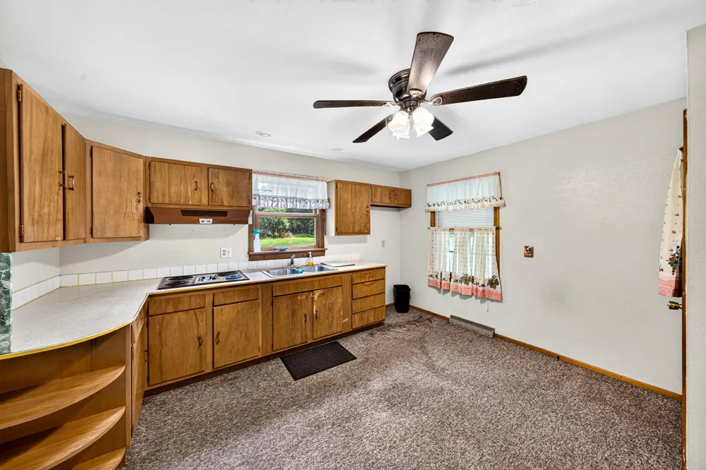 3086 Detroit Road Niles, MI 49120