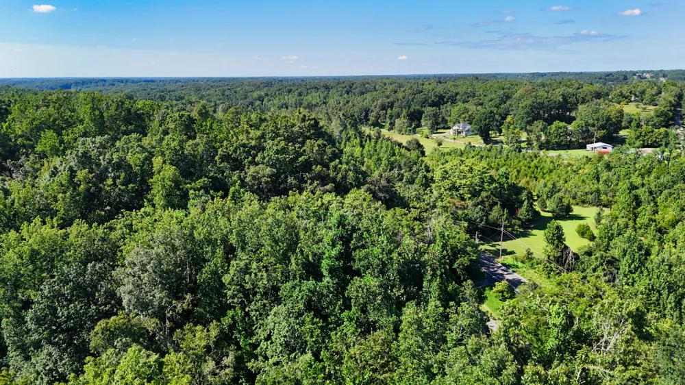 1 Lindsey Hollow Rd Gallatin, TN 37066