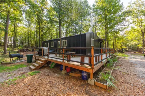 312 Meeks Rd