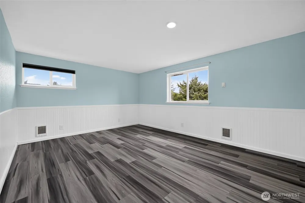 393 Canal Drive SE Ocean Shores, WA 98569