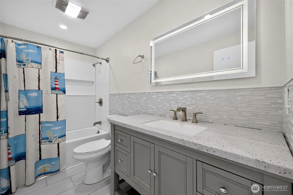 393 Canal Drive SE Ocean Shores, WA 98569