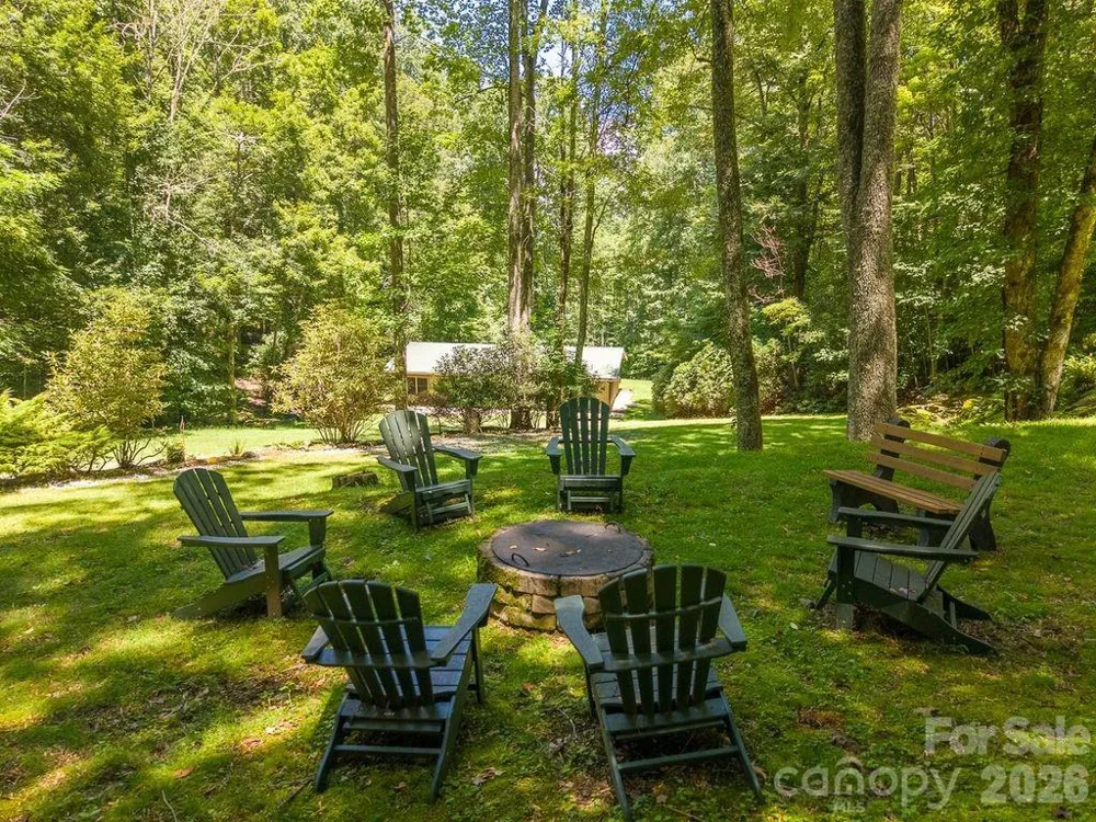 752 Shepherds Gap Road #28 Cullowhee, NC 28723