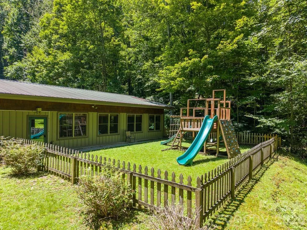 752 Shepherds Gap Road #28 Cullowhee, NC 28723