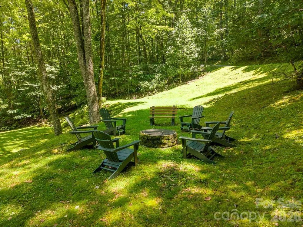 752 Shepherds Gap Road #28 Cullowhee, NC 28723