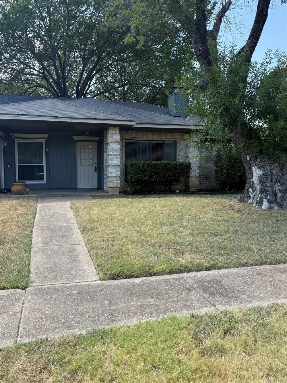 763 Little Creek Drive Euless, TX 76039