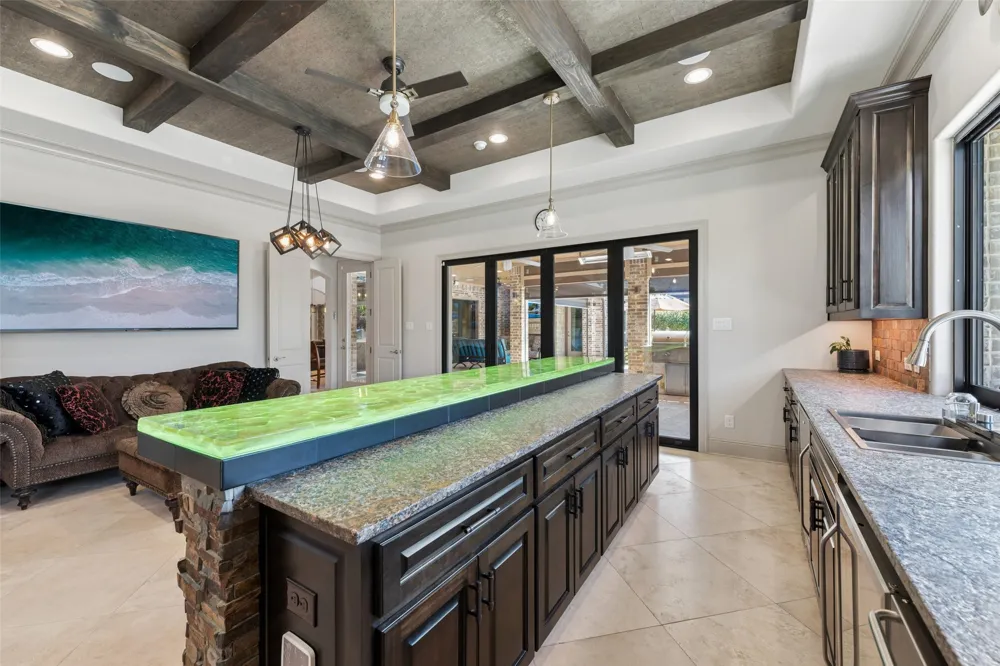 809 Lyndsey Way Colleyville, TX 76034