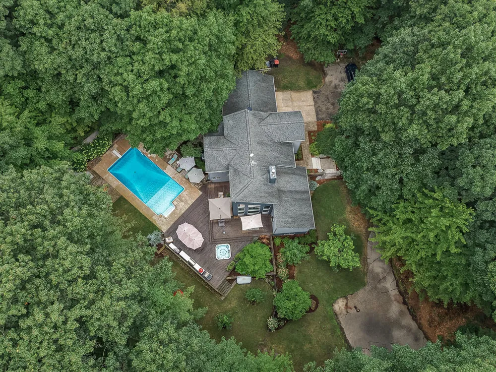 16275 Riley Street Holland, MI 49424