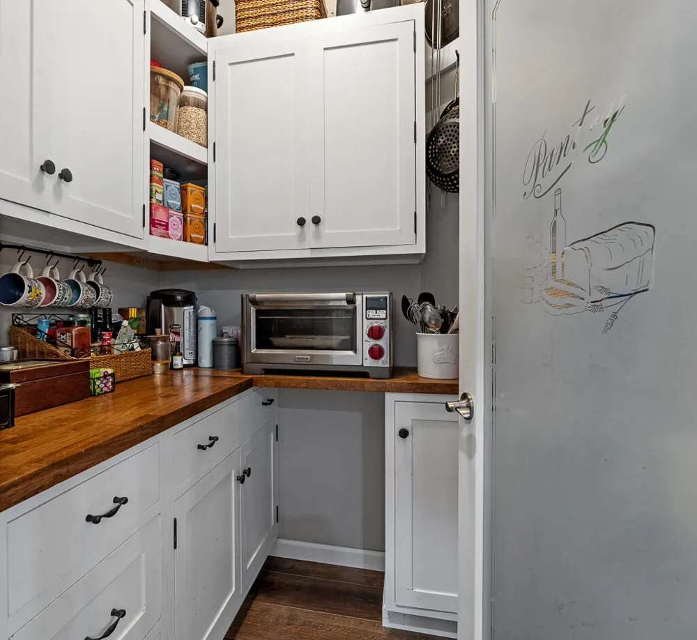 16275 Riley Street Holland, MI 49424