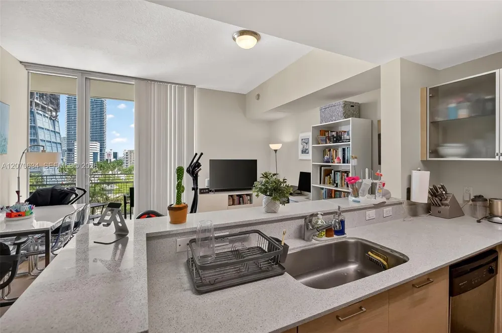 350 NE 24th St #609 Miami, FL 33137