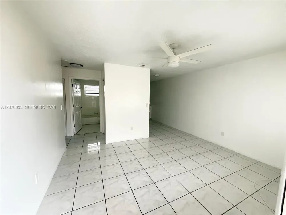 2224 Pierce St #26 Hollywood, FL 33020