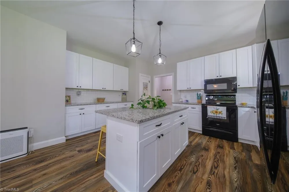 159 Overland Trail Stoneville, NC 27048