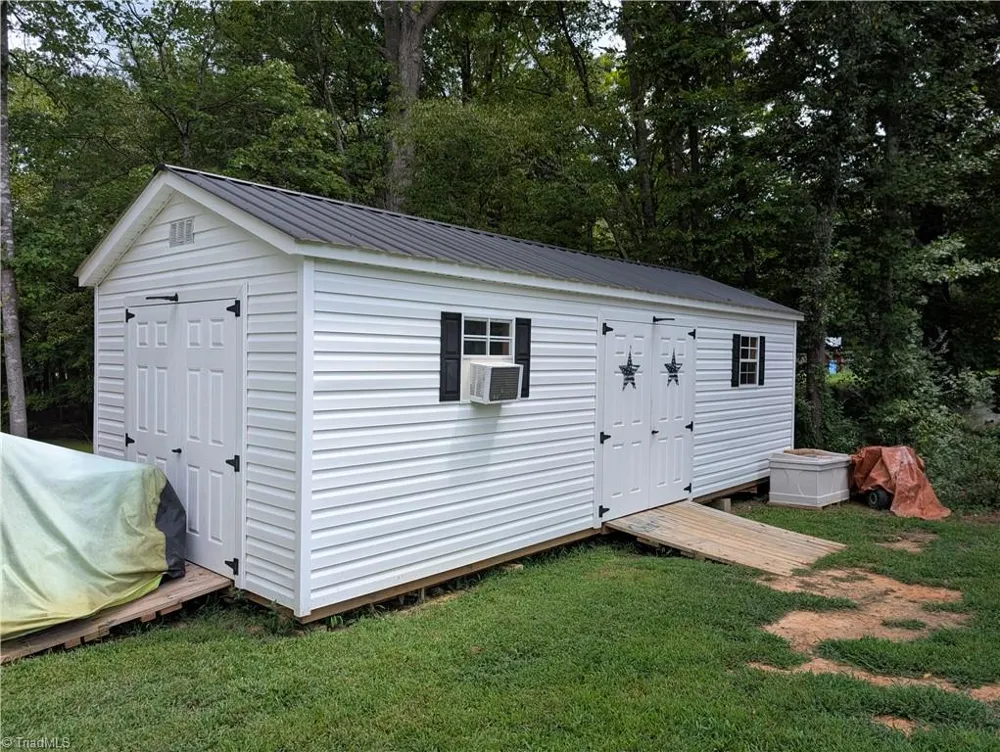 159 Overland Trail Stoneville, NC 27048