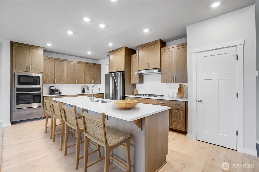 16907 NE 37th Avenue Vancouver, WA 98686