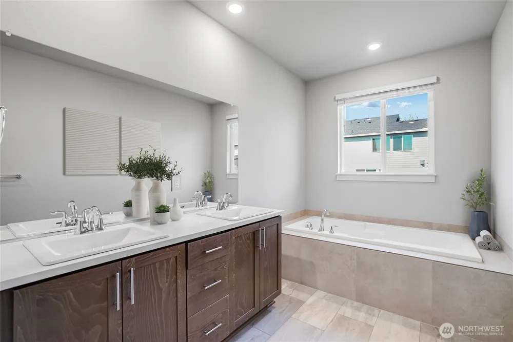 16907 NE 37th Avenue Vancouver, WA 98686