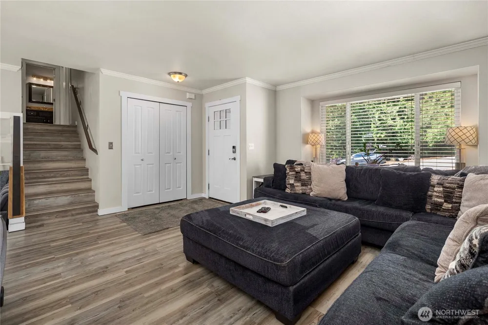 3288 NW Happy Hollow Lane Silverdale, WA 98383