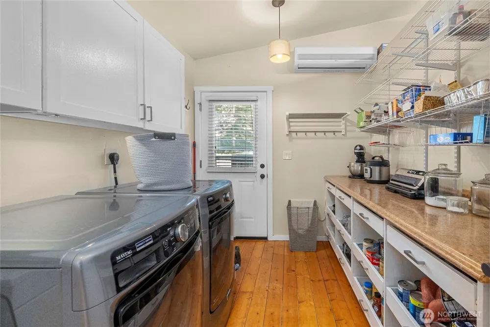 3288 NW Happy Hollow Lane Silverdale, WA 98383