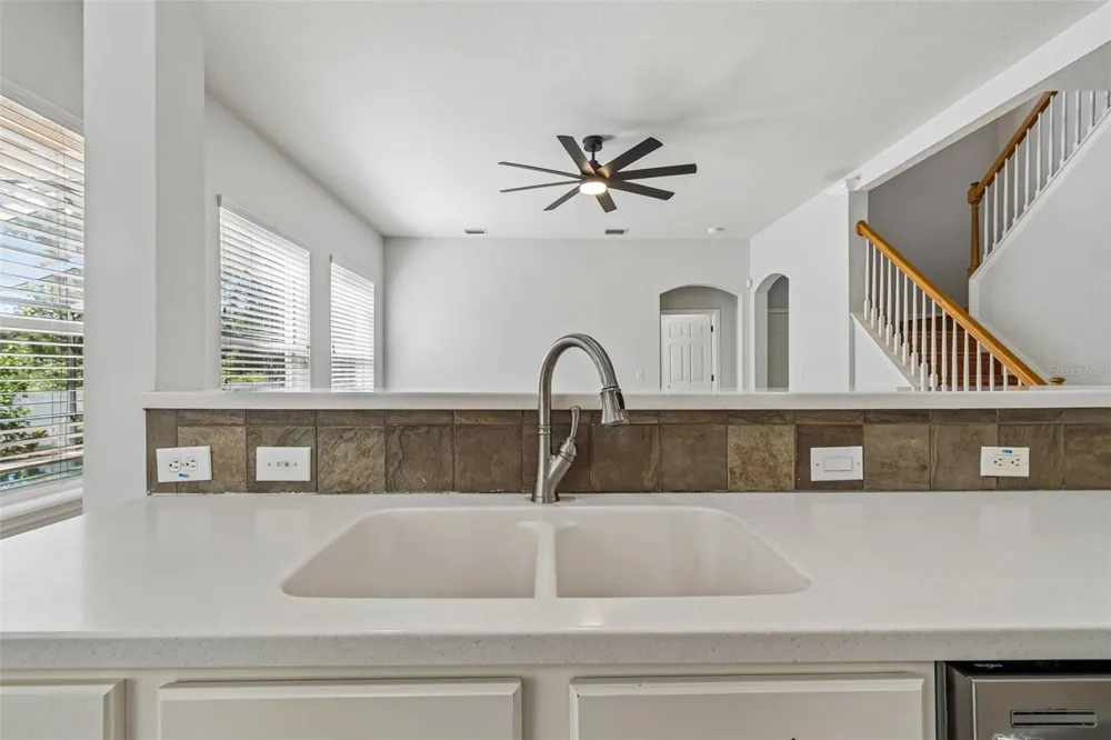 8523 NORTHTON GROVES BOULEVARD Odessa, FL 33556