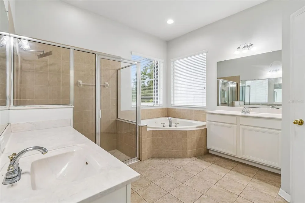 8523 NORTHTON GROVES BOULEVARD Odessa, FL 33556