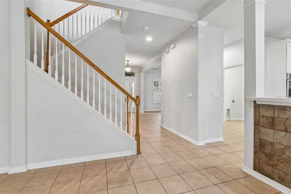 8523 NORTHTON GROVES BOULEVARD Odessa, FL 33556
