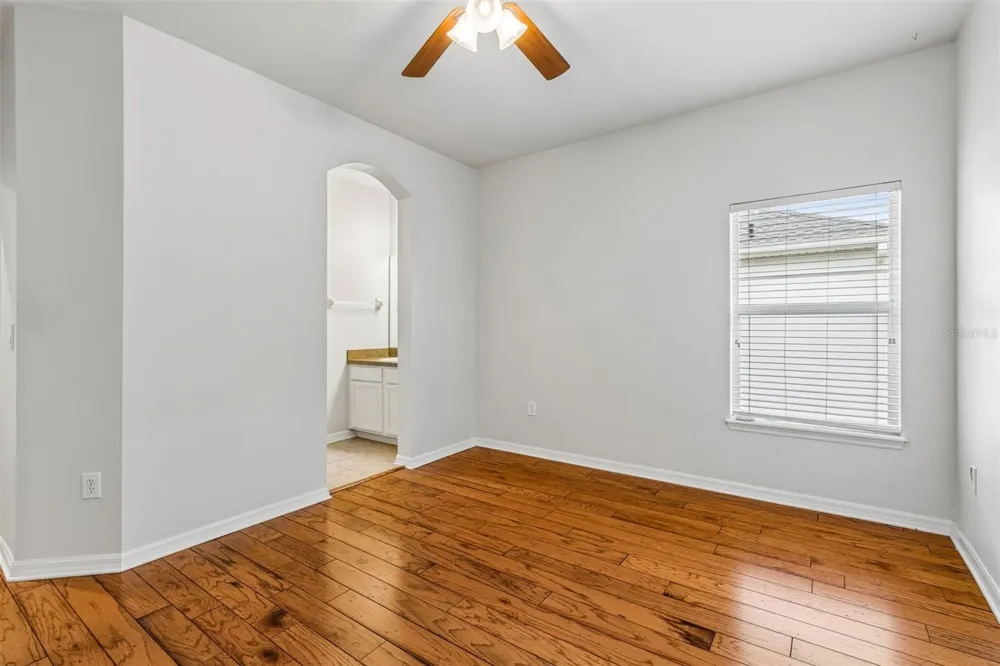 8523 NORTHTON GROVES BOULEVARD Odessa, FL 33556