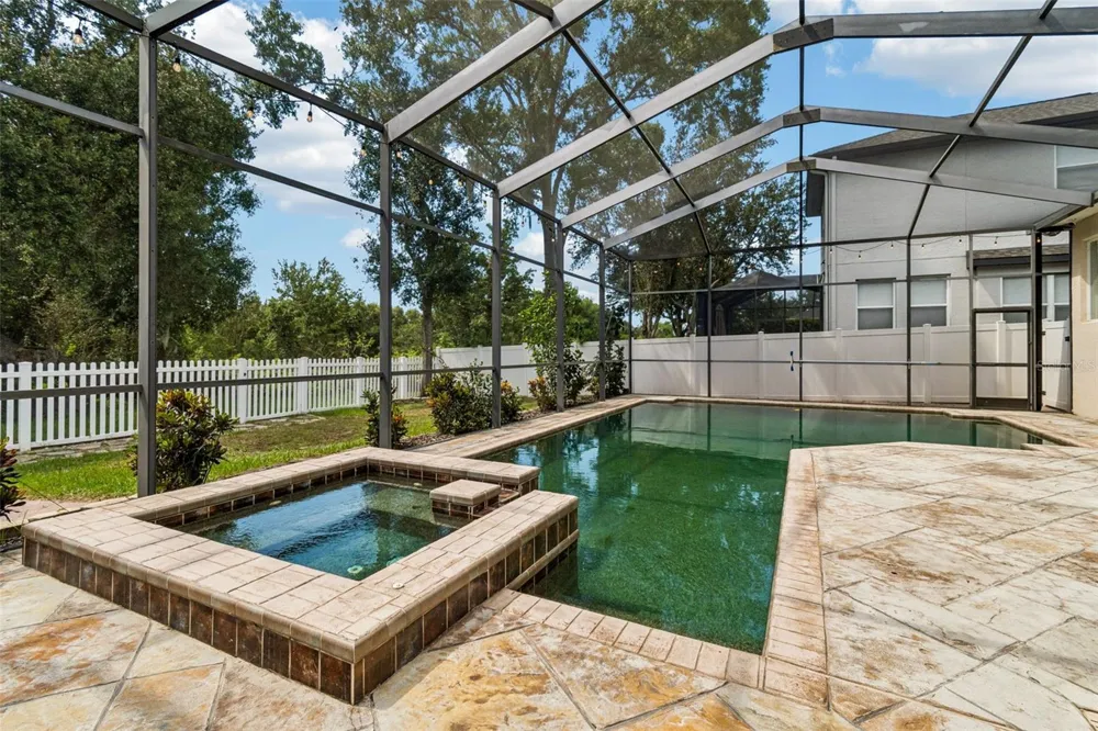 8523 NORTHTON GROVES BOULEVARD Odessa, FL 33556