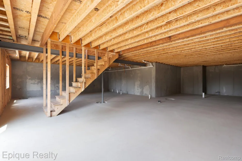 435 Cornerstone Drive #69 Oxford Charter Township, MI 48371