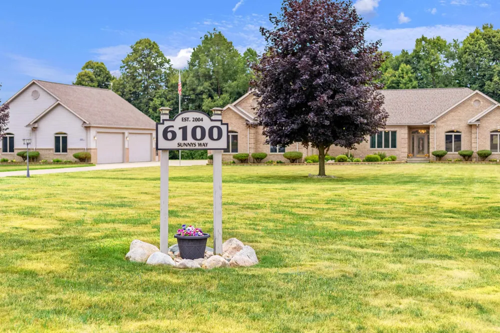 6100 Sunnys Way Imlay Township, MI 48444