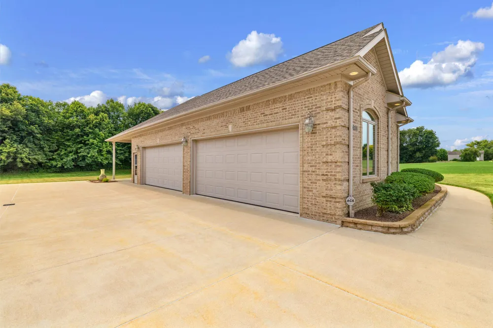 6100 Sunnys Way Imlay Township, MI 48444