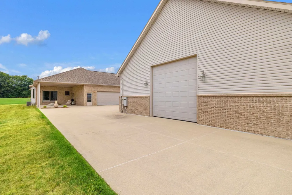 6100 Sunnys Way Imlay Township, MI 48444