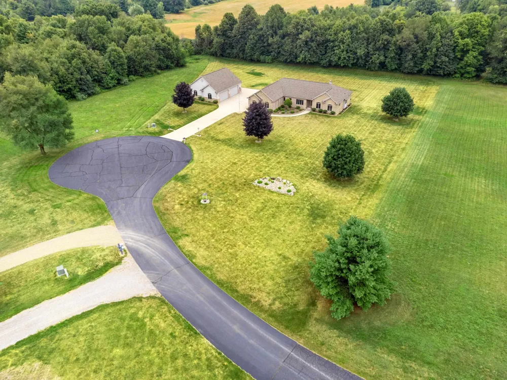6100 Sunnys Way Imlay Township, MI 48444