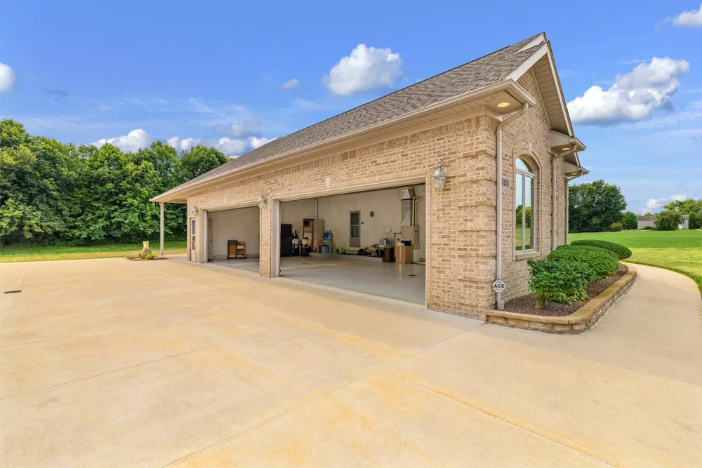 6100 Sunnys Way Imlay Township, MI 48444