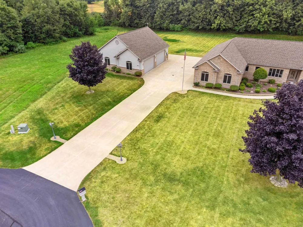 6100 Sunnys Way Imlay Township, MI 48444
