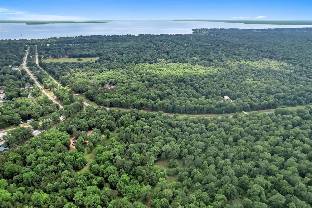 Somerset Trail Road Point Blank, TX 77364