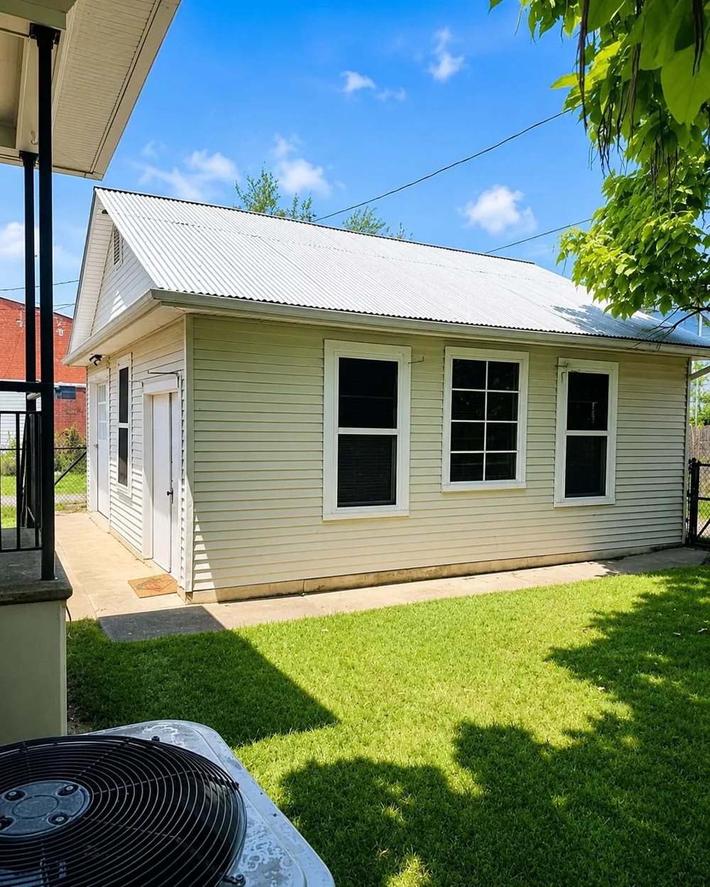 215 POTOMAC AVENUE Quantico, VA 22134