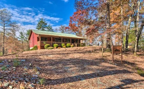 35 Cameo Court