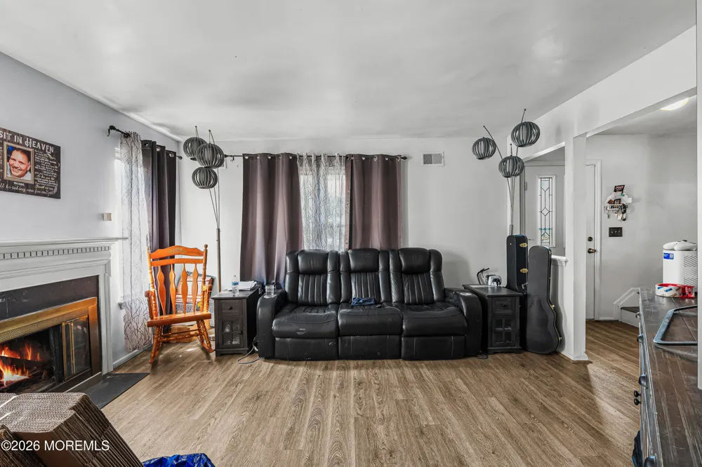 4 Nautilus Avenue Barnegat, NJ 08005